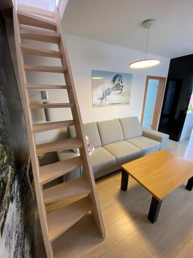 Apartman Zajko ลิฟตอฟสกีมิคูลาช ภายนอก รูปภาพ